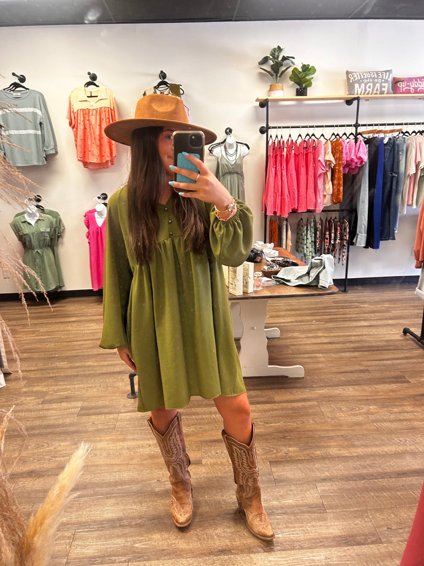 Green Bubble Sleeve Dress