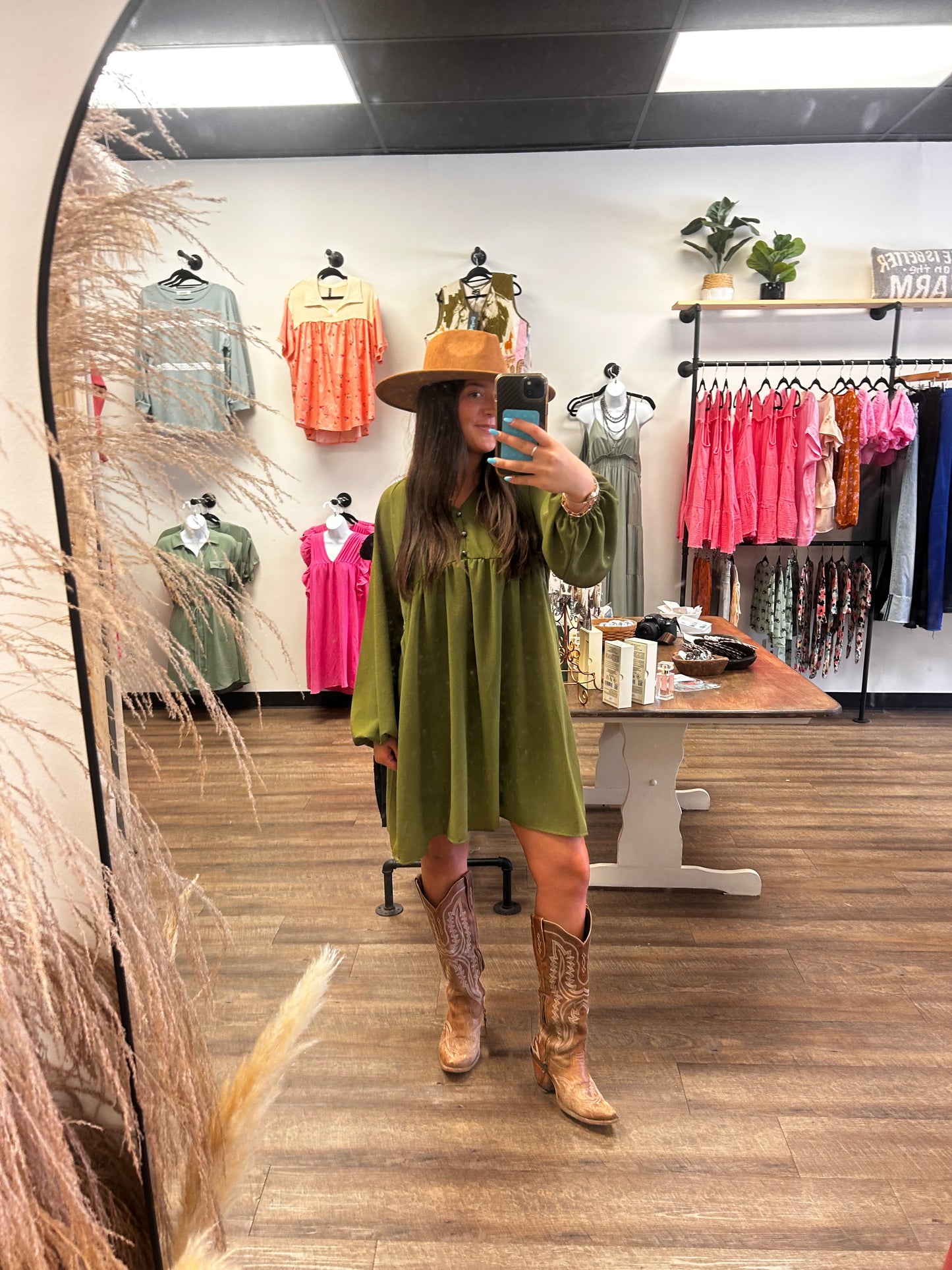 Green Bubble Sleeve Dress
